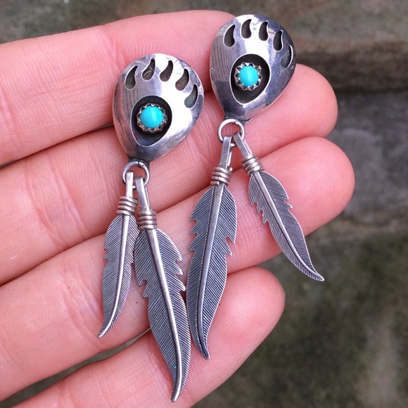 Vintage Sterling silver bear turquoise earrings