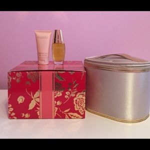 " Beautiful " Perfume + body lotion Estēe Lauder
