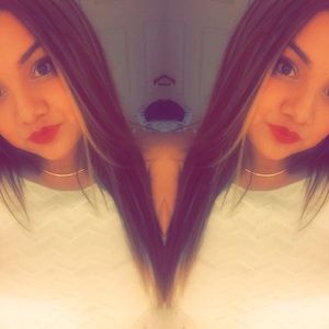 Meet your Posher, Crystal