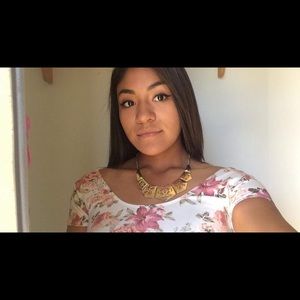 Meet your Posher, Viridiana