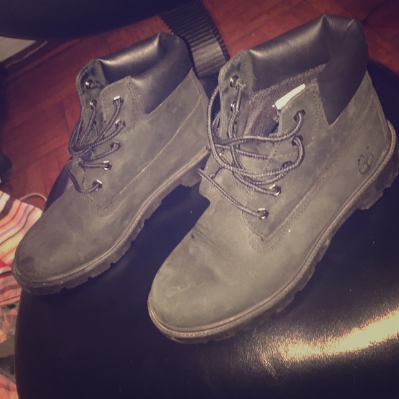 Black timberland *30 thru pypal