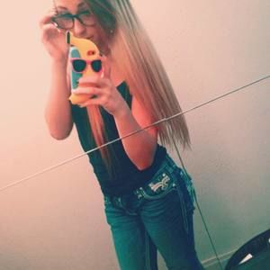 Meet your Posher, Hailee