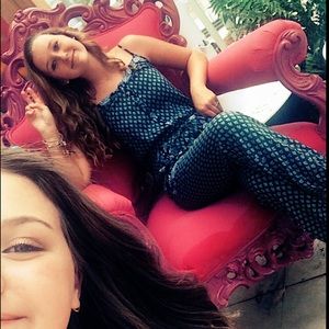 Meet your Posher, Carlie