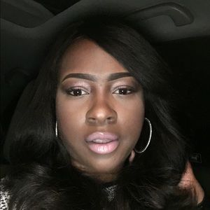 Meet your Posher, Shani