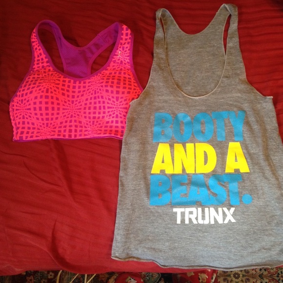 Activewear: Reversible Sports Bra + Fitness Tank