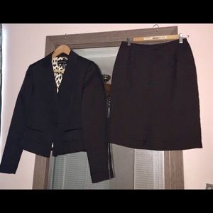 ISABEL & NINA 2-PIECE SKIRT SUIT