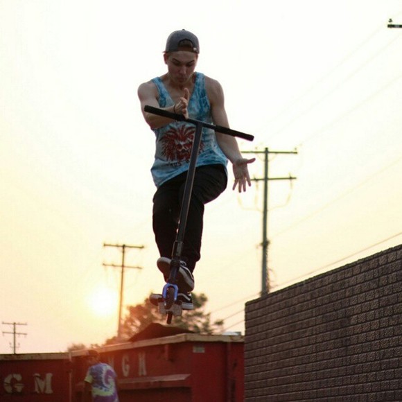 Meet your Posher, Trae - Picture 1 of 1