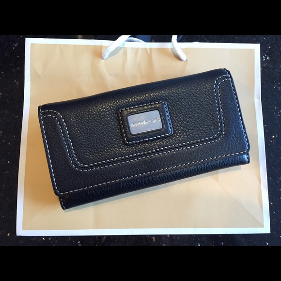 Michael Kors Brookville Leather Carryall