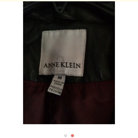 Leather jacket - Picture 2 of 2