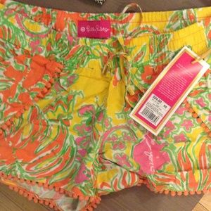 NWT Lilly Pulitzer Target Happy Place Shorts xs