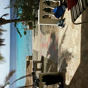 Meet your Posher, Janet