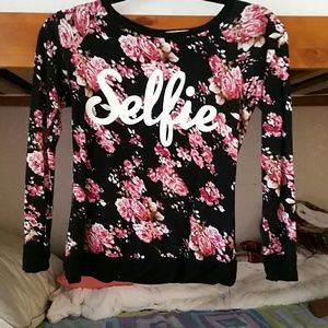 Super comfy and cute shirt!!