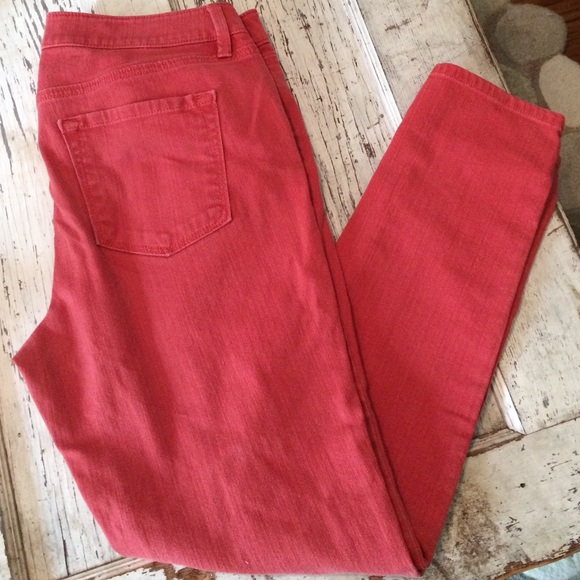 Loft Skinny Jeans 👖