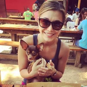 Meet your Posher, Carissa