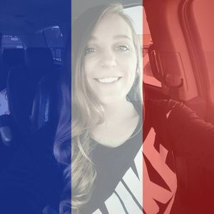 Meet your Posher, Amia