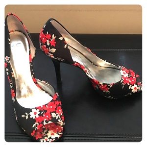 Jessica Simpson shoes