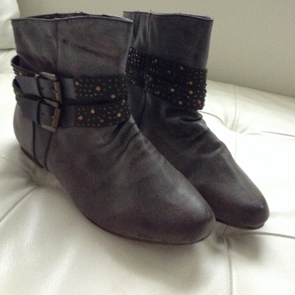 Cute Ankle Boots - Picture 4 of 4