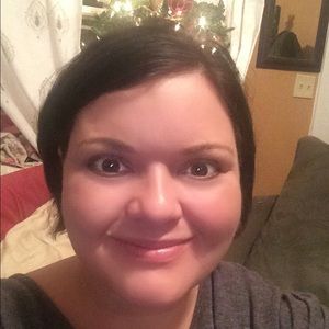 Meet your Posher, Mandy