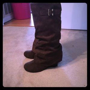 Unionbay brown wedge boots