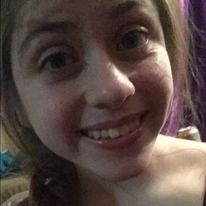 Meet your Posher, Mellennia