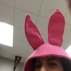 Meet your Posher, Victoria