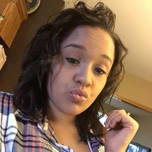 Meet your Posher, Briannah