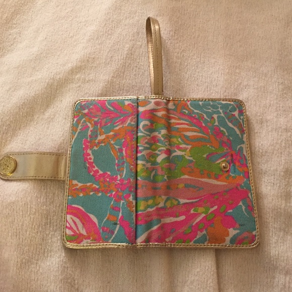 Lilly Pulitzer Wrislet-TRADE WITH OLIVA