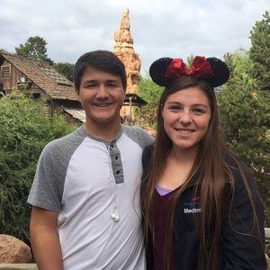 Meet your Posher, Dani