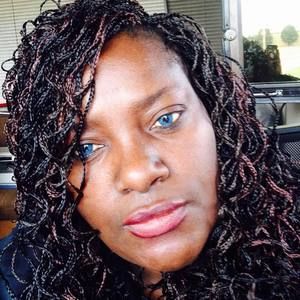 Meet your Posher, Phalonia