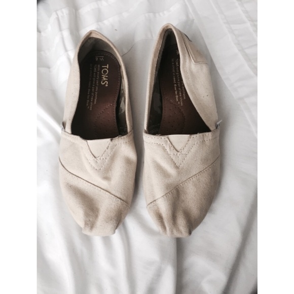 Cream Color TOMS