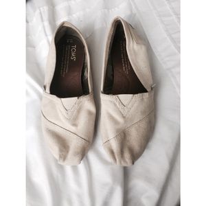 Cream Color TOMS