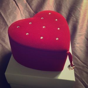 Small jewelry box