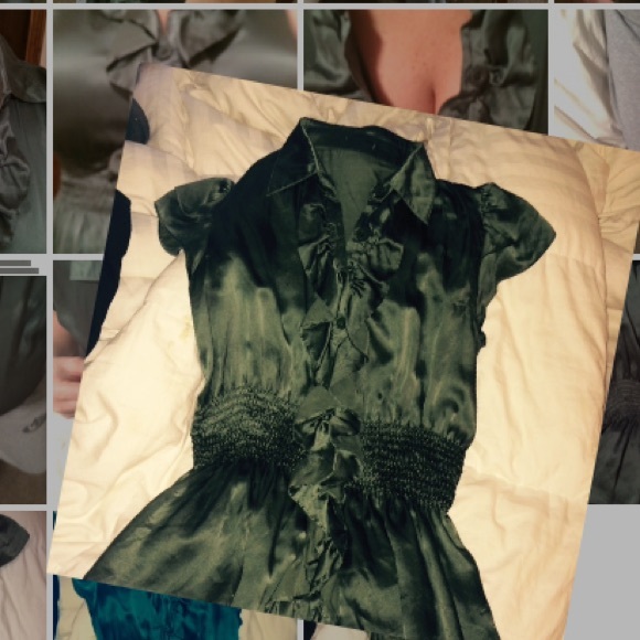 Stunning silk blouse-perfect for Christmas!