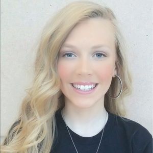 Meet your Posher, Alexa