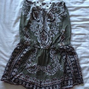 Abstract design romper