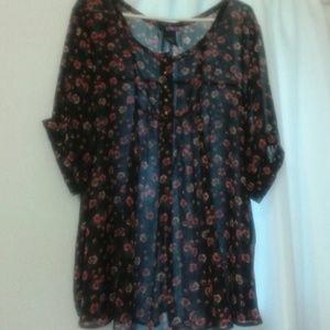 !Floral Blouse!