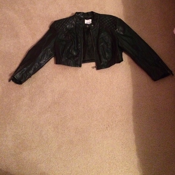 Cropped Leather Jacket