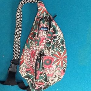 Floral Kavu over the shoulder!