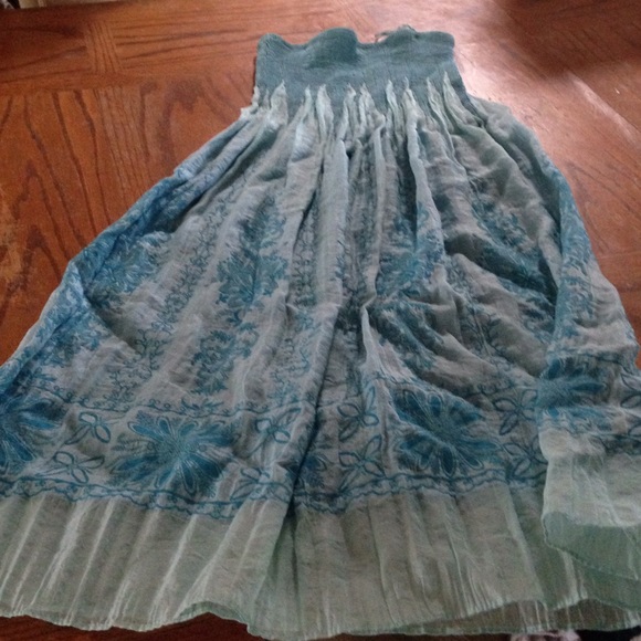 Blue handmade floral strapless tube dress - Picture 3 of 4