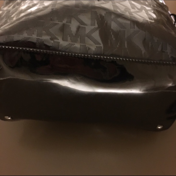 Authentic MK Purse - Picture 3 of 4