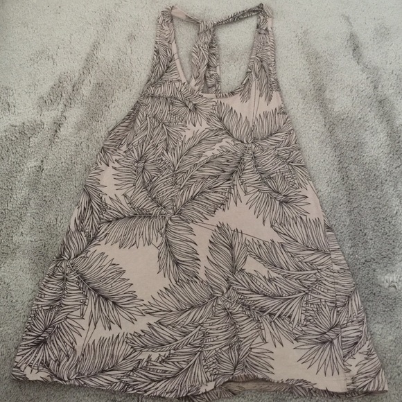 Palm tree tank