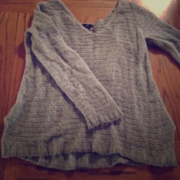 H&M brand new oversized grey sweater v neck - Picture 1 of 3