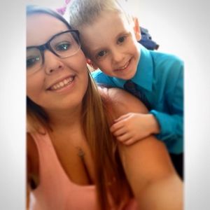 Meet your Posher, Ashley