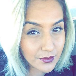 Meet your Posher, Paola