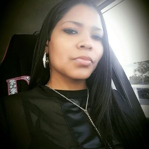 Meet your Posher, Lavella