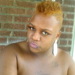 Meet your Posher, Sharron