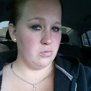 Meet your Posher, Nikki