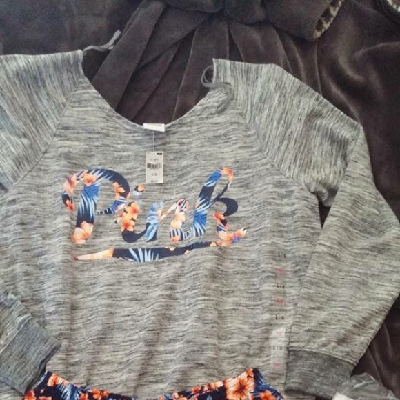 Vs outfit - Picture 2 of 2