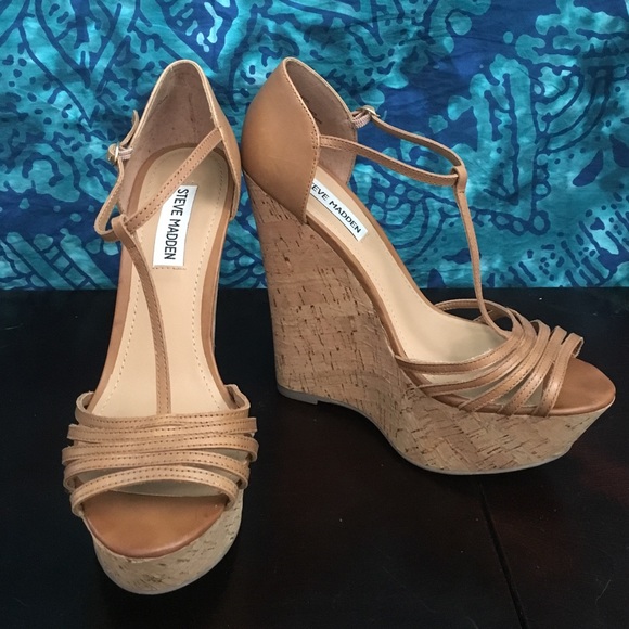 Steve Madden platform wedges