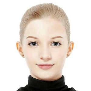 Meet your Posher, Dana